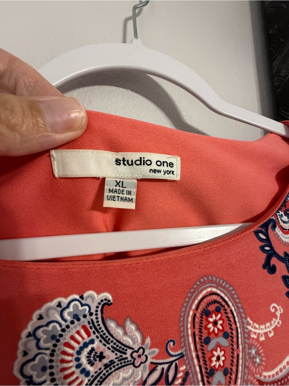 Studio One New York Shift Dress - Picture 3 of 8
